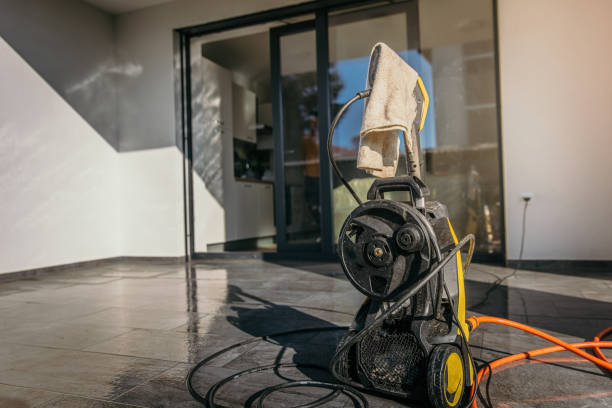 Best Graffiti Removal  in Eagle Lake, FL
